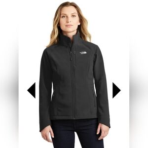 The North Face Black Apex Barrier Soft Shell Jacket size S Front Zip Classic Fit